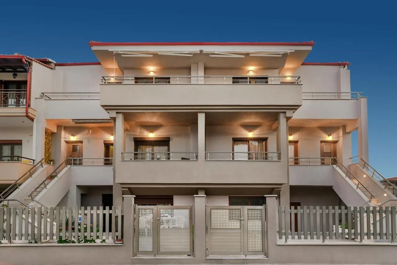 Calma Guest House Ierissos