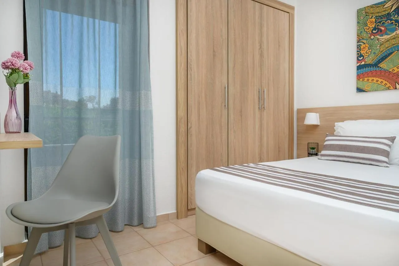 Calma Guest House Ierissos 0*,